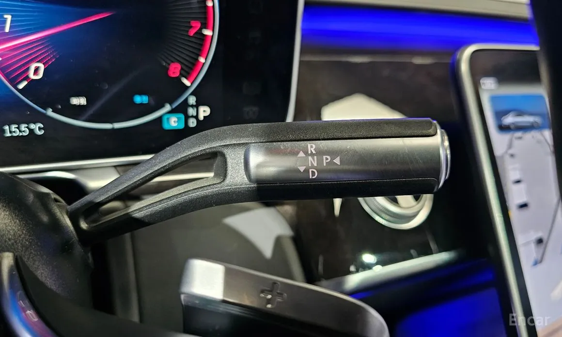 Фото 9 - Mercedes-Benz S-Class