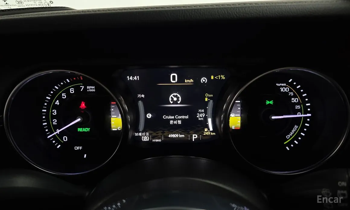 Фото 8 - Jeep Wrangler