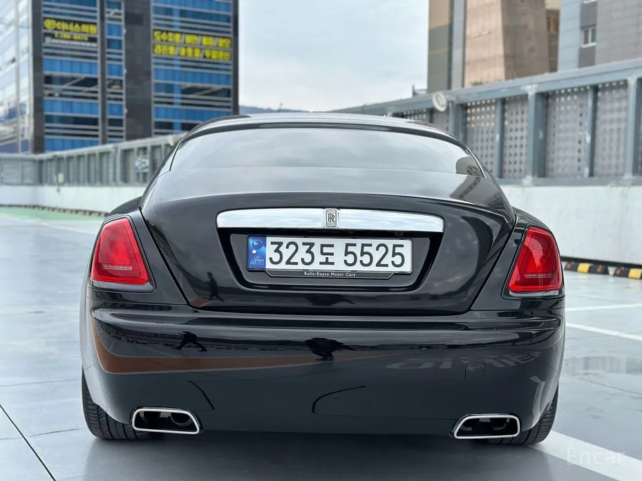 Фото 4 - Rolls-Royce Wraith