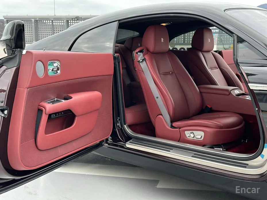 Фото 8 - Rolls-Royce Wraith