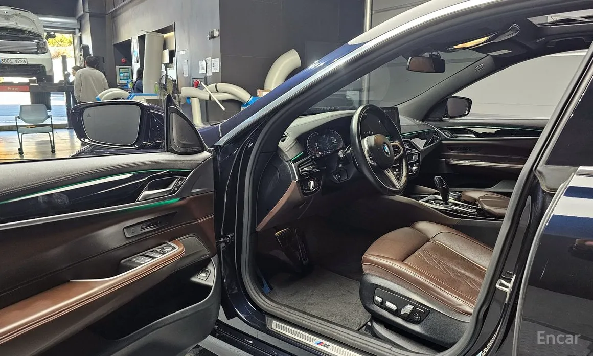 Фото 11 - BMW Gran Turismo