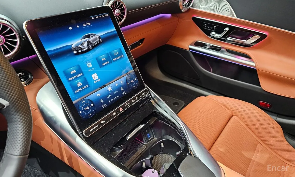 Фото 14 - Mercedes-Benz AMG GT