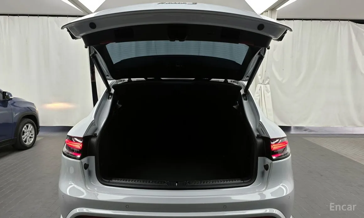 Фото 20 - Porsche Macan