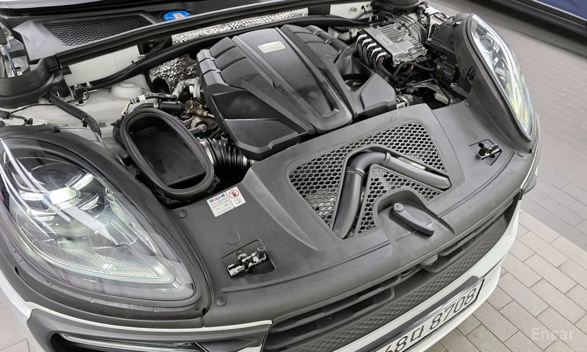 Фото 6 - Porsche Macan