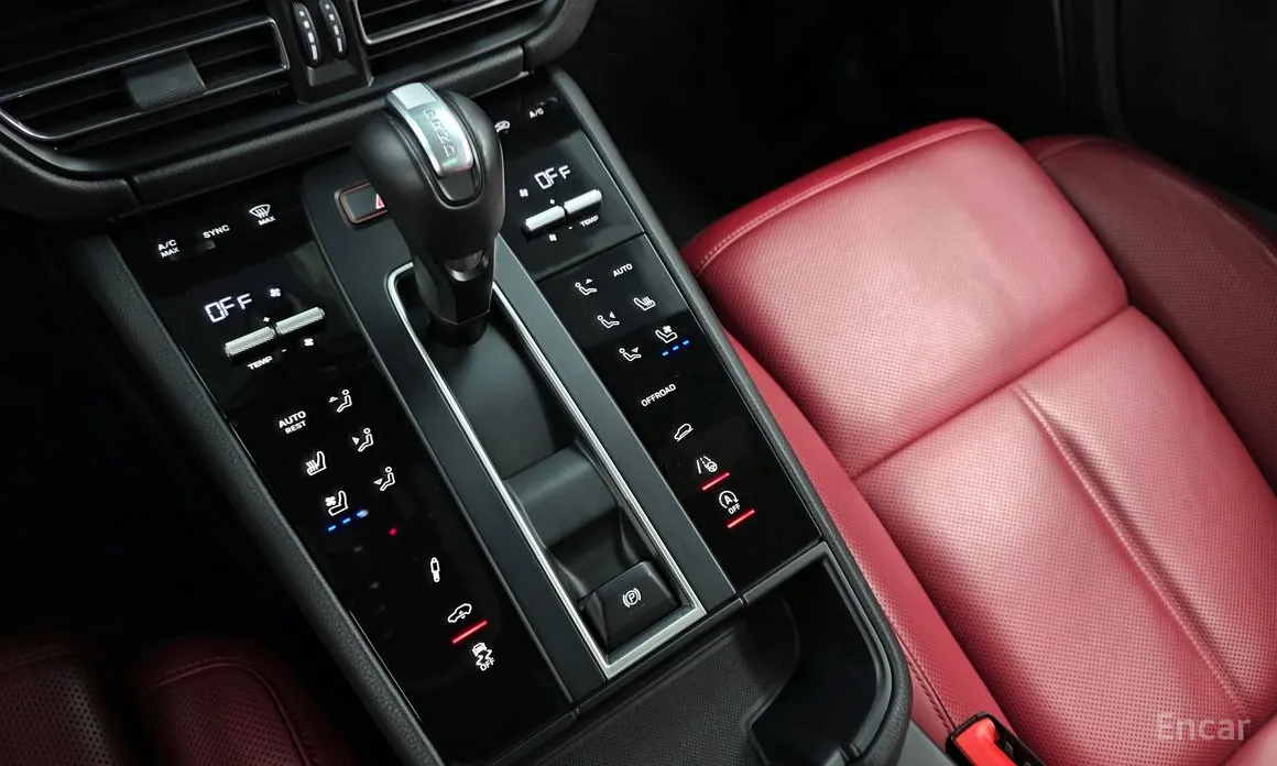 Фото 9 - Porsche Macan