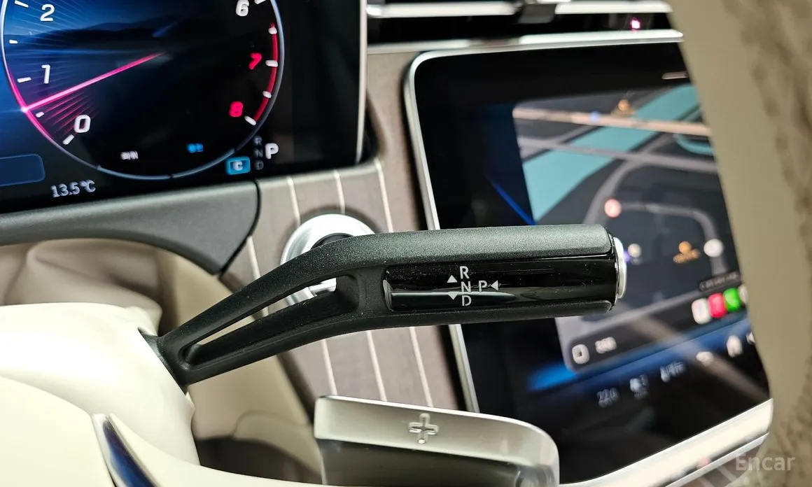 Фото 9 - Mercedes-Benz E-Class