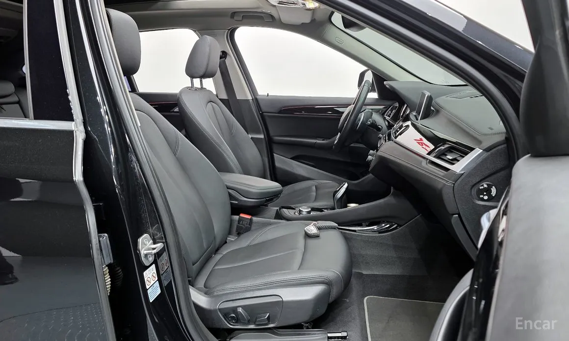 Фото 10 - BMW X1