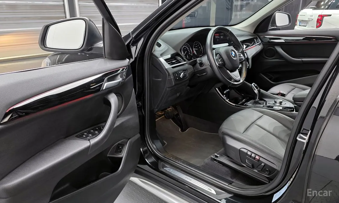 Фото 11 - BMW X1