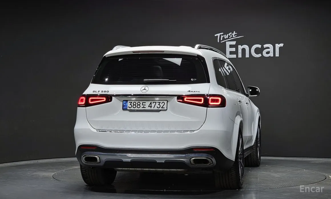 Photo 4 - Mercedes-Benz GLS-Class