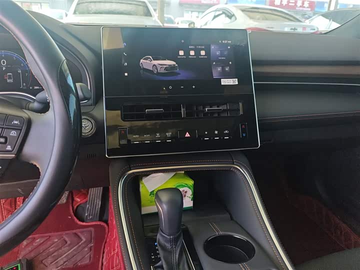 Фото 12 - Toyota Avalon