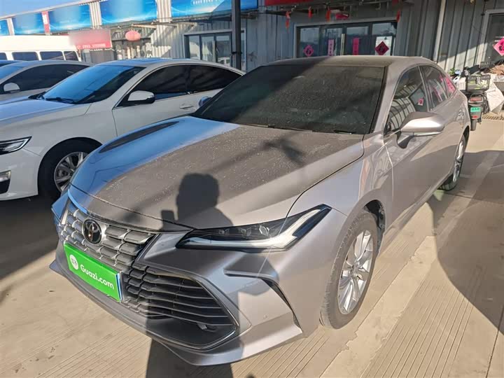 Фото 2 - Toyota Avalon