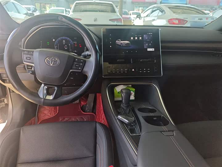 Фото 9 - Toyota Avalon