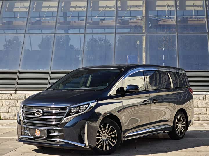 Фото 1 - GAC Trumpchi M8