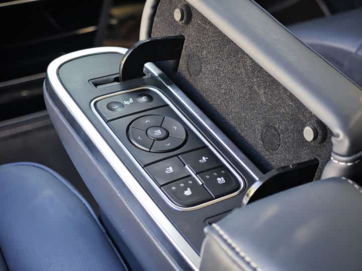 Фото 16 - GAC Trumpchi M8