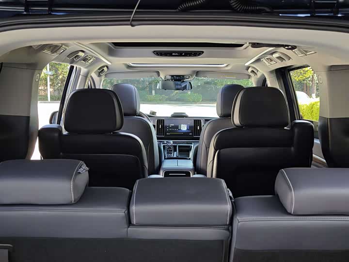 Фото 18 - GAC Trumpchi M8