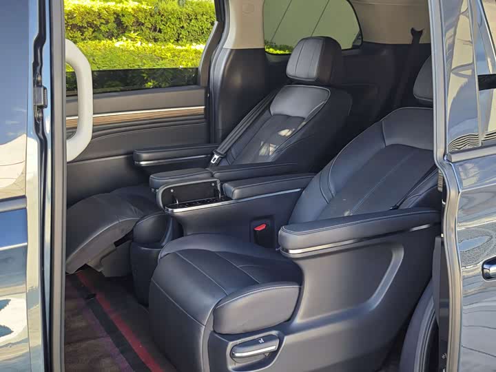 Фото 19 - GAC Trumpchi M8