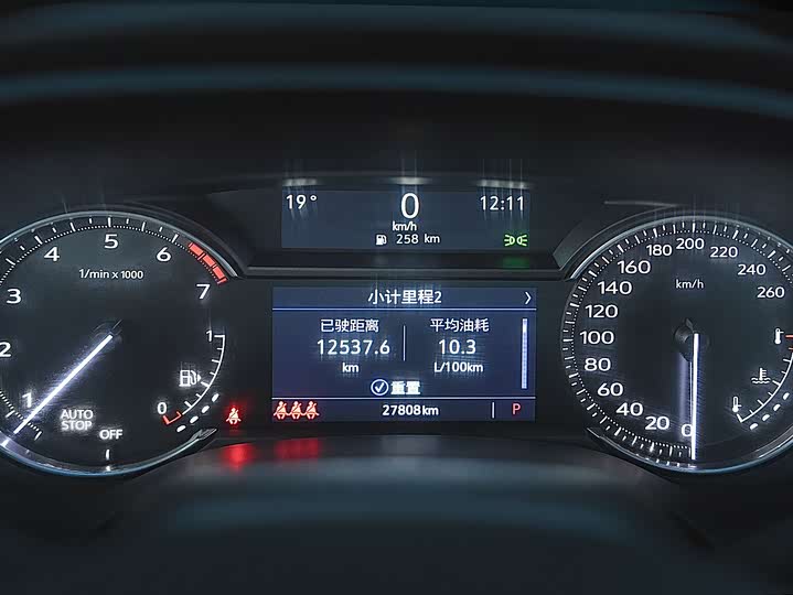 Фото 13 - Cadillac CT4