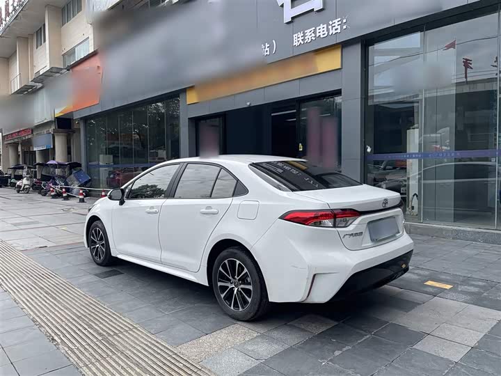 Фото 5 - Toyota Levin