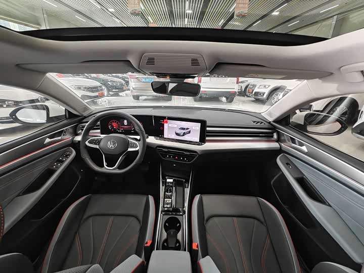 Фото 10 - Volkswagen Lamando L