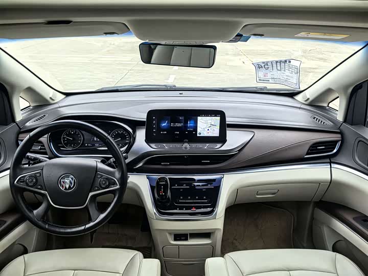 Фото 16 - Buick GL8 ES