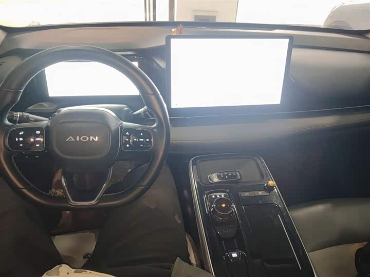 Фото 10 - GAC Aion S Plus