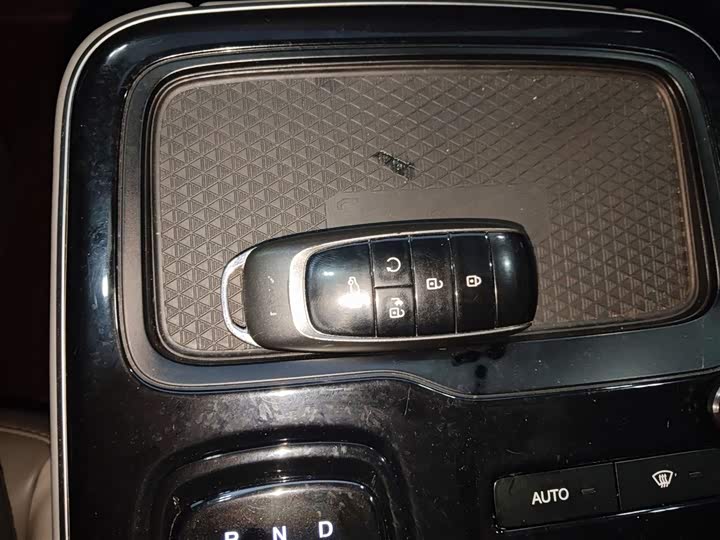 Фото 9 - GAC Aion S Plus