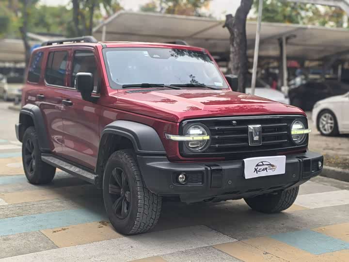 Фото 2 - Tank 300