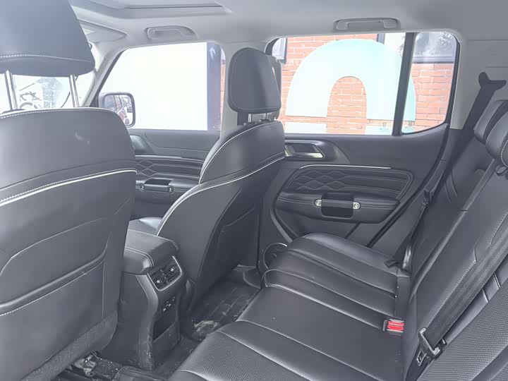 Фото 9 - Tank 300