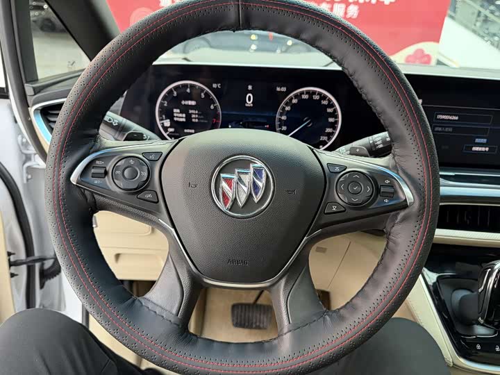 Фото 7 - Buick GL8 ES