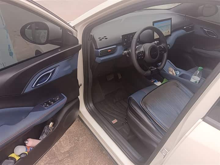 Фото 16 - BYD Seagull