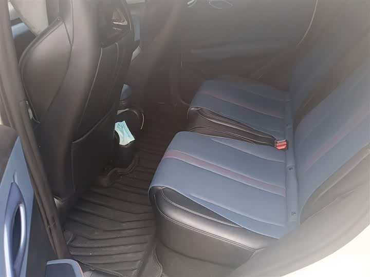 Фото 17 - BYD Seagull