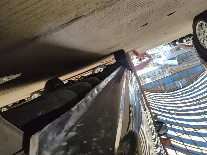 Фото 22 - Dongfeng Forthing Lingzhi M5