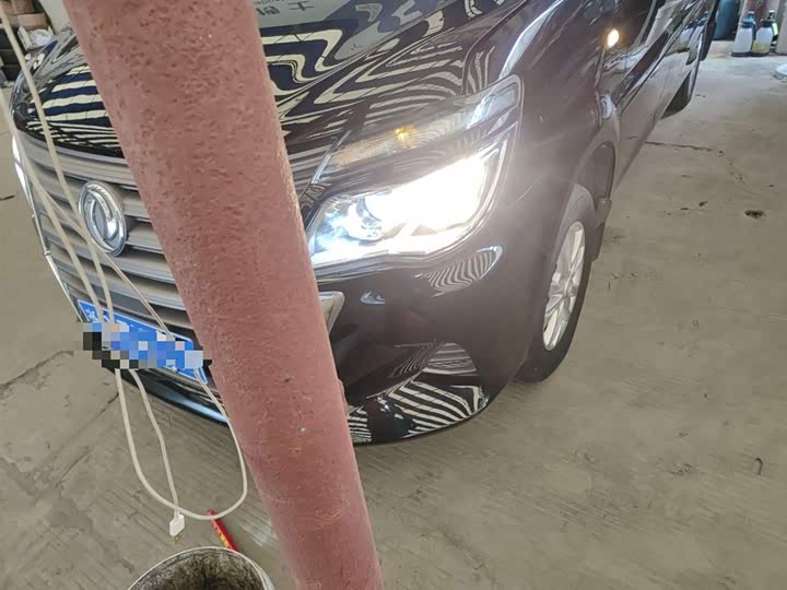 Фото 24 - Dongfeng Forthing Lingzhi M5