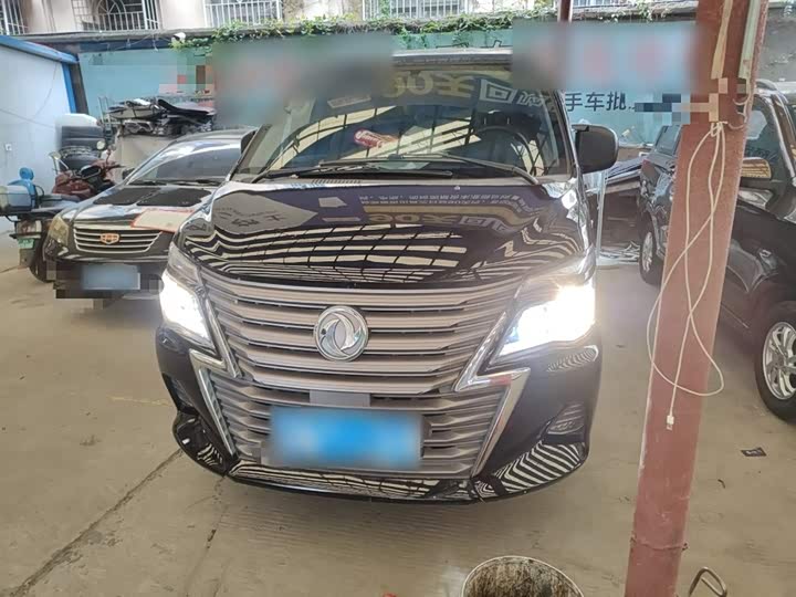 Фото 3 - Dongfeng Forthing Lingzhi M5