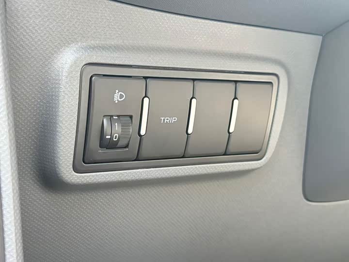 Фото 13 - Geely Galaxy Panda Mini