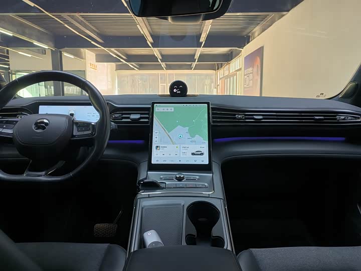 Фото 9 - Nio EC6