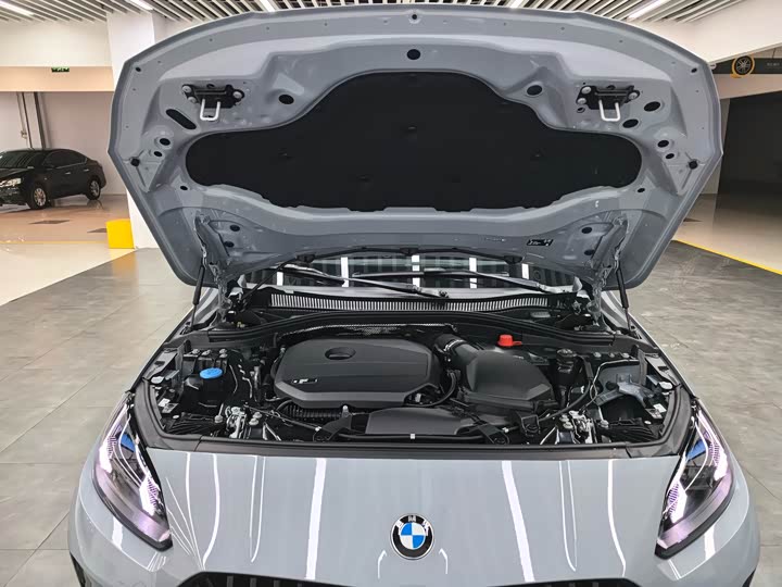 Фото 19 - BMW 2 Series