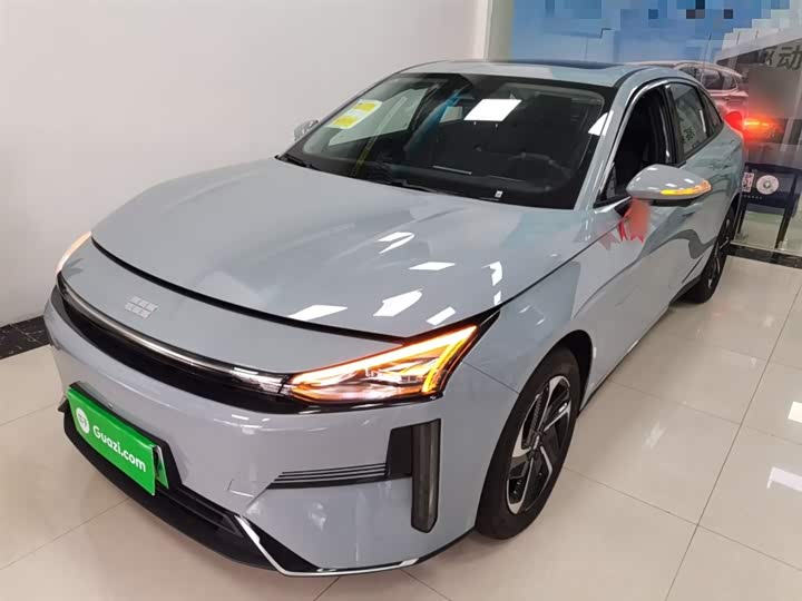 Фото 2 - Geely Galaxy L6