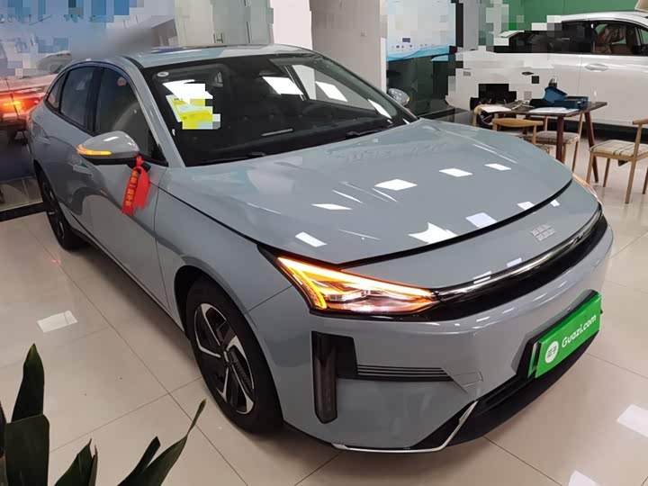 Фото 4 - Geely Galaxy L6