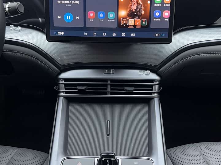 Фото 13 - BYD Seal 07 DM-i Hybrid