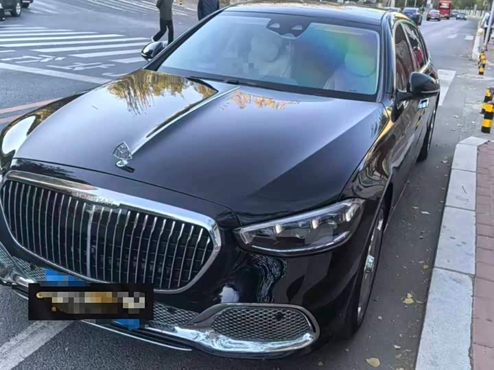 Фото 1 - Mercedes-Benz Maybach S-Class