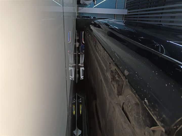 Фото 16 - Mercedes-Benz E-Class