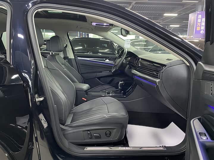 Фото 5 - Volkswagen Passat