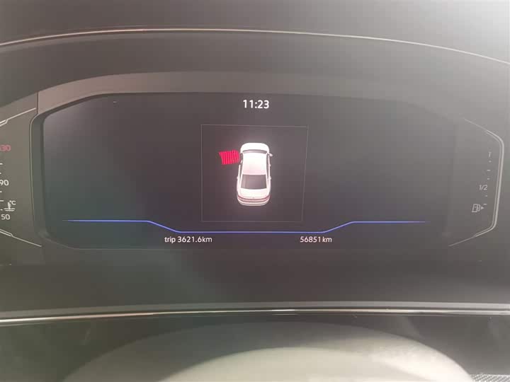 Фото 8 - Volkswagen Passat