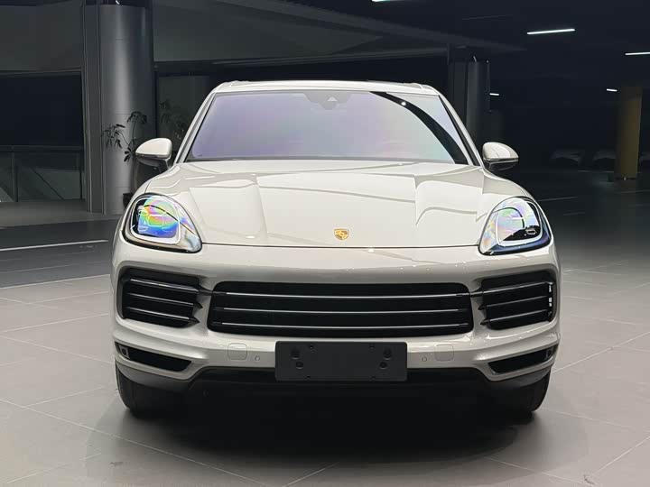 Фото 2 - Porsche Cayenne Hybrid