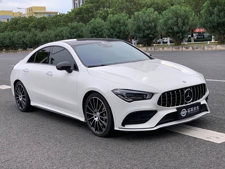 Фото 3 - Mercedes-Benz CLA-Class AMG