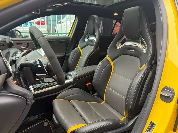 Фото 8 - Mercedes-Benz A-Class AMG