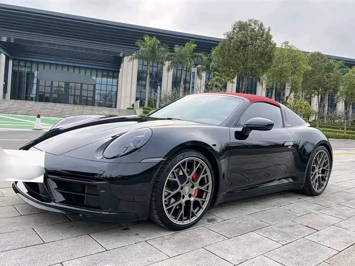 Фото 1 - Porsche 911