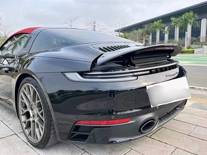 Фото 8 - Porsche 911