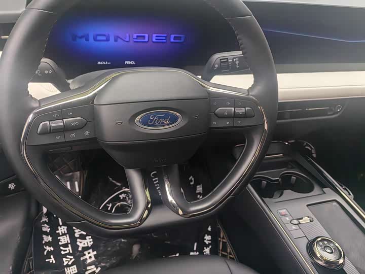 Фото 5 - Ford Mondeo